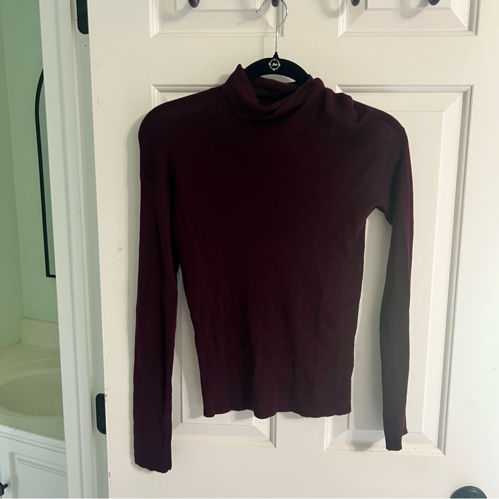Women’s Long Sleeve Turtleneck Top - Burgundy Like new GUCCI CASHMERE